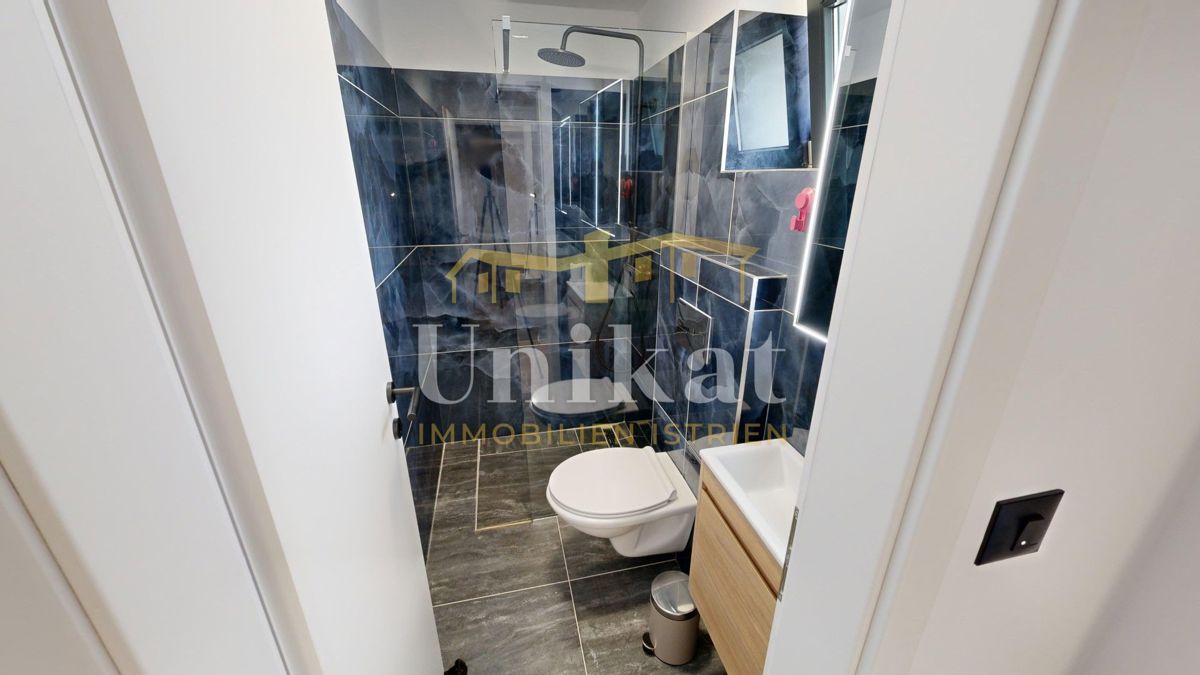 Prenovljena kamnita hiša blizu Poreča